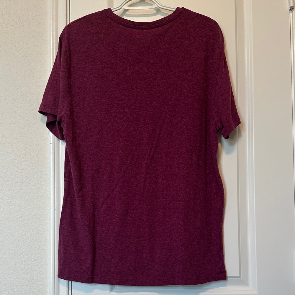 Men's Burgundy Henley Old Navy Tee - Picture 4 of 5